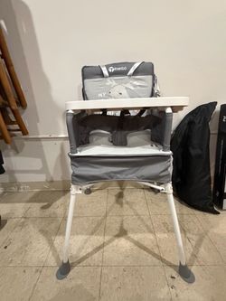 Trimigo Baby High Chair with Tray
