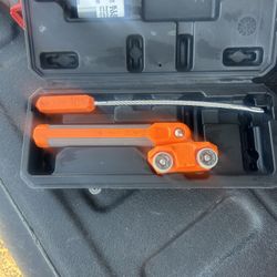 Klein MAGNETIC CABLE PULLER- Like New