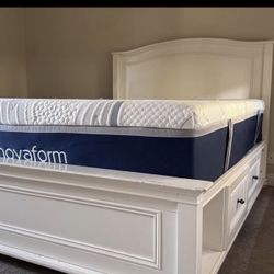 Queen Bed From Pottery Barn