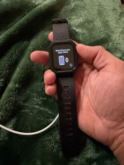 Apple Watch SE 44MM (Gen 2)
