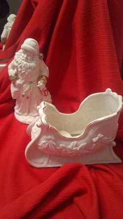 Santa & Sleigh Porcelain gold trim