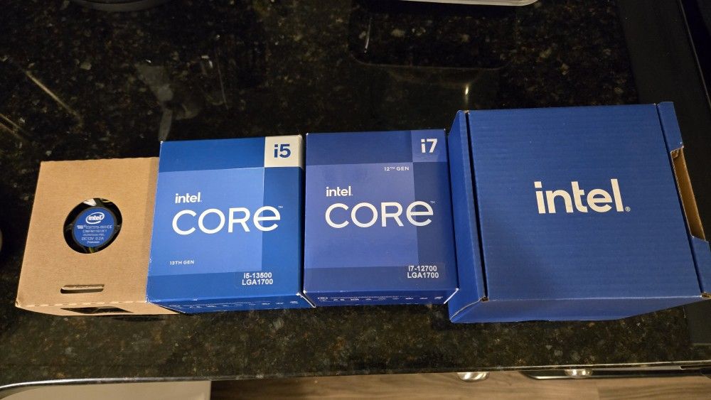 4 New Very Used Intel CPU Coolers 