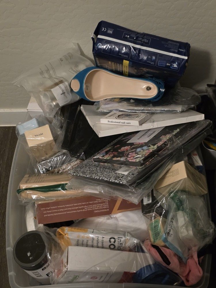 iPad/iPhone Covers Over 30 Items