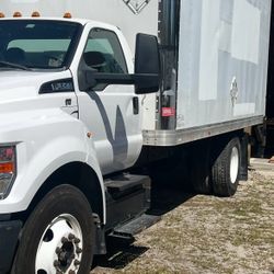 2017 Ford  F650 17ft Box Truck 