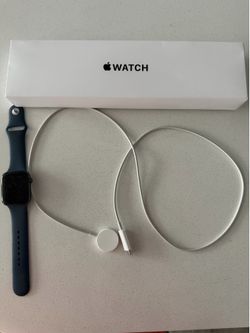 Apple Watch Space Gray Aluminum Case Tornado/Gray Sport Loop 44mm