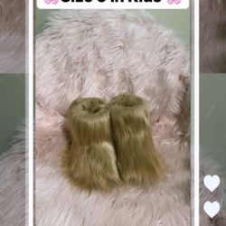 Little Girl Size 9 And Size 11/12 Fur boots