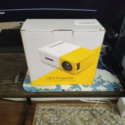 LED Projector 