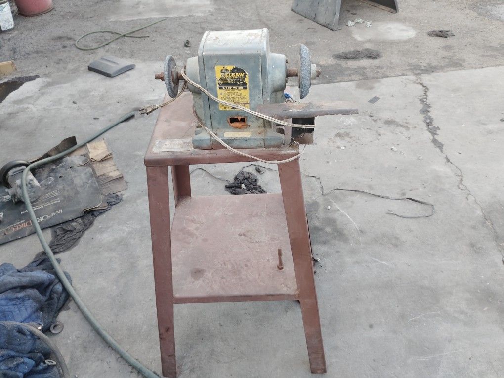 Bench Grinder With Stand