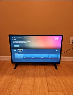INSIGNIA 32" TV