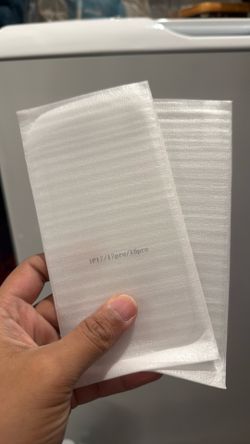 Set of 2 iPhone 16/17 screen protector