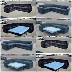 New 7x9ft  SECTIONAL WITH SLEEPER COUCHES  PAISLEY BLACK,  PAISLEY GUNMENTAL COLOR FABRIC  Sofas  BED 