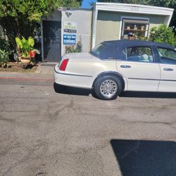 Town Car