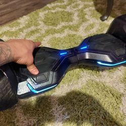 GYROOR OFFROADING. Hoverboard