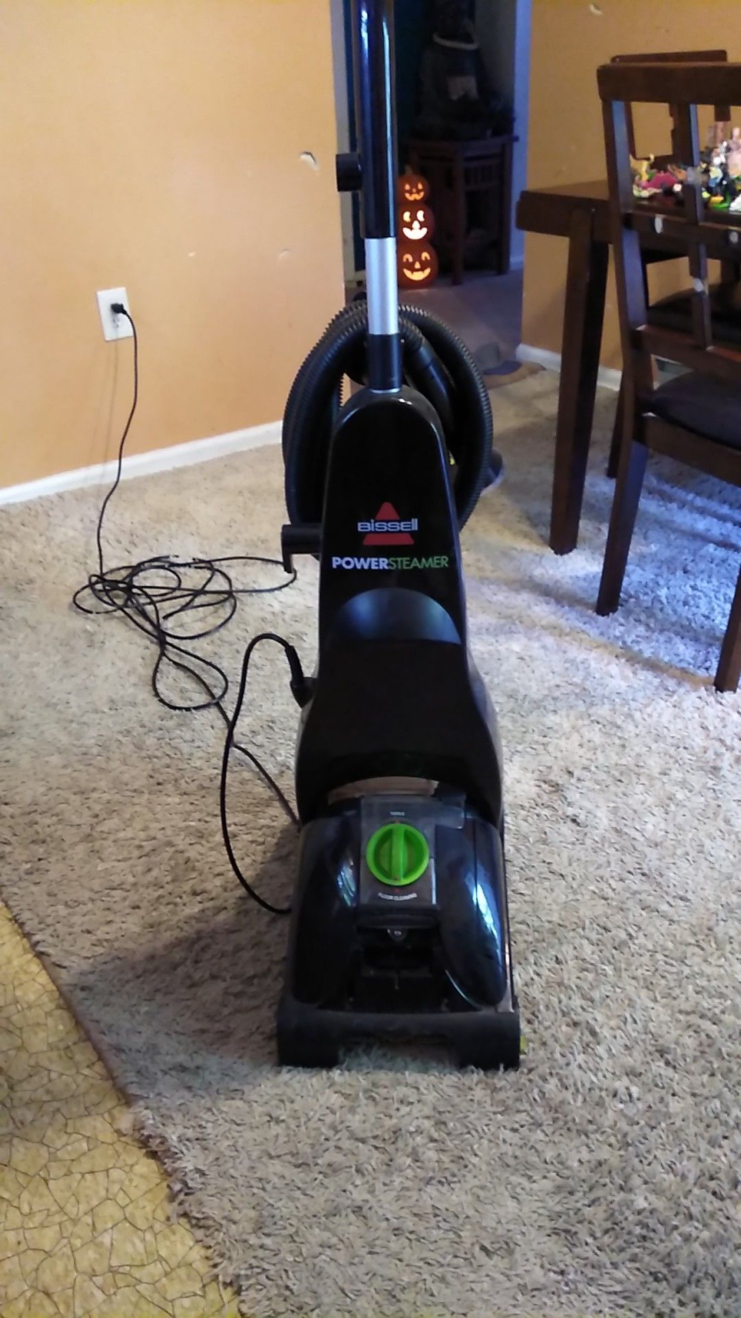 Bissell Power Steamer carpet shampooer