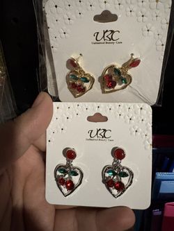 Cherry Earrings 🤍