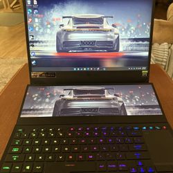 Asus ROG Zephyrus Duo 15 SE  I