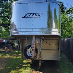 2001 Horse Trailer 