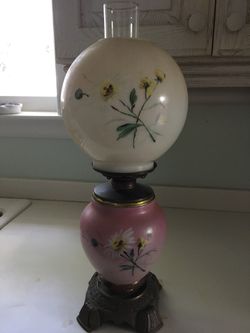 Vintage Gone with the Wind lamp