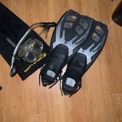 Body Glove Snorkeling Set