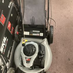 Murray Gas Lawnmower $200