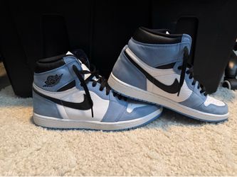 Air Jordan 1 Retro High OG "University Blue" Size 12.5**No Box**