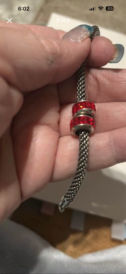 Brighton red spectrum beads x 2