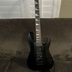 Jackson Dinky Arch Top JS32 DKA 