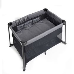 BASSINET AND PLAYARD