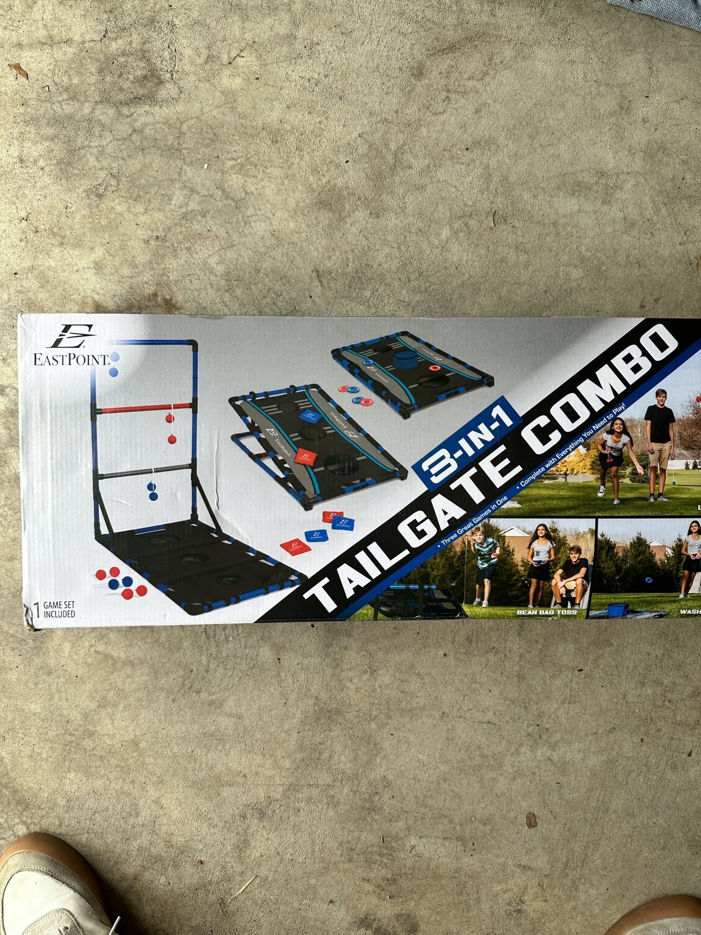 BRAND NEW OUTDOOR GAME SET 
