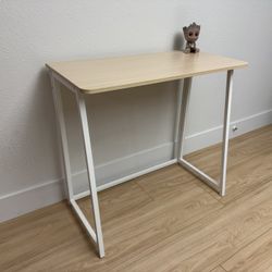 31” x 16” x 29” - Light Wooden & White Metal Legs Foldable Student/Work/Office Desk