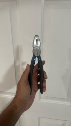 Pliers          l