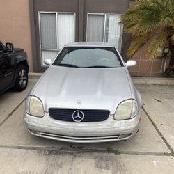 2000 Mercedes SLK 230 For Parts