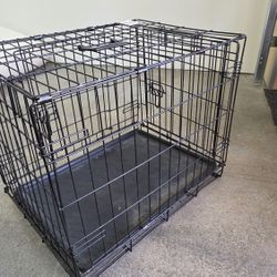 Free Small Metal Foldable Dog Crate