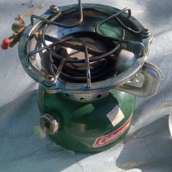 Vintage Coleman Kerosene Stove