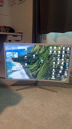 Samsung 32” Curved Screen Computer Monitor