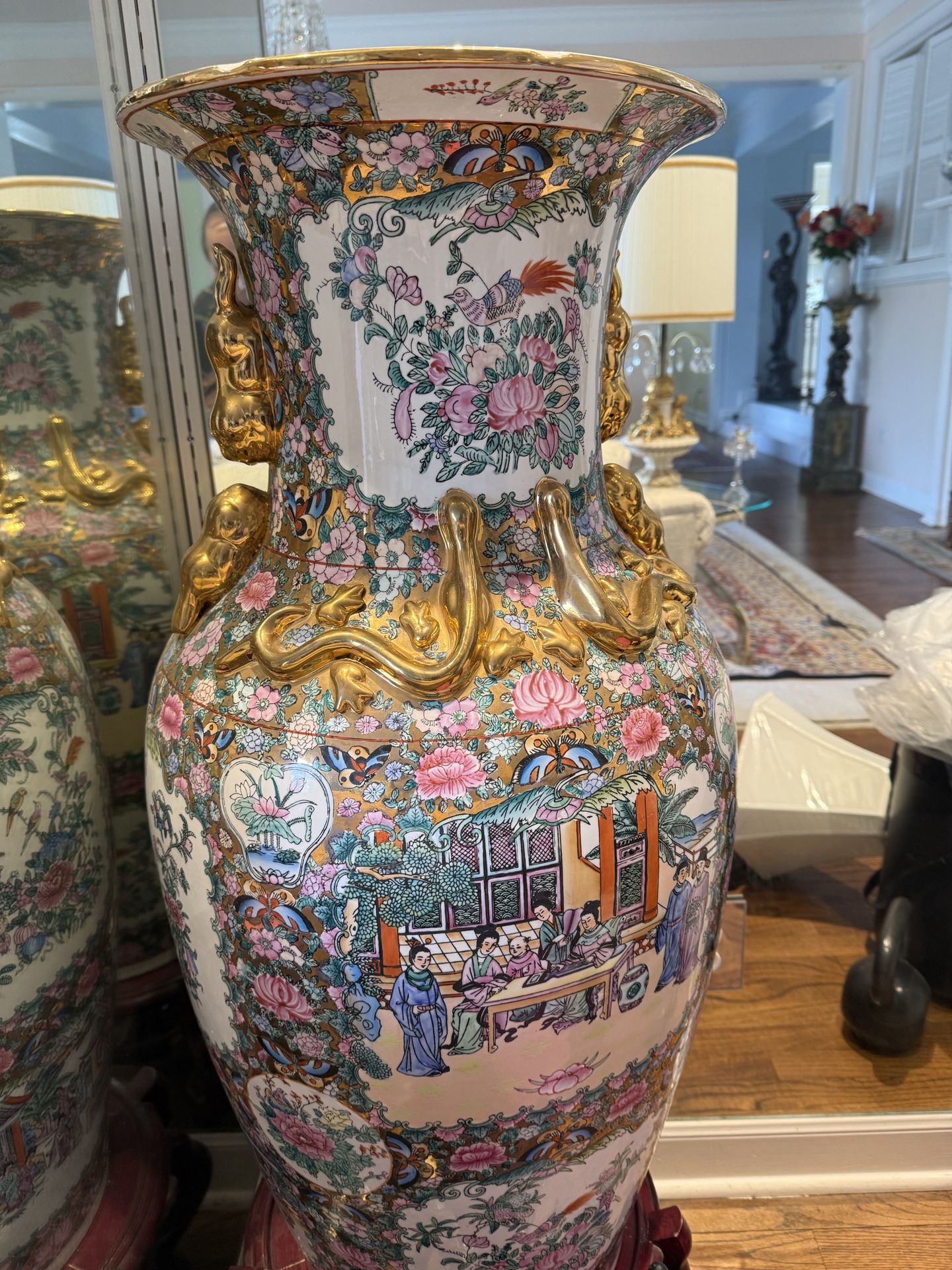 Vase: Large Excellent And  Decorative. Very Rare One Of A Kind Find