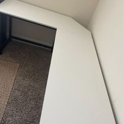 L-Shape Desk
