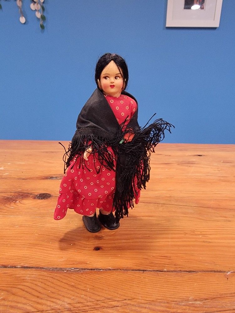 Roma Treasures of Italy Doll ~ Venice #2, 6” With Tags, Made In Italy