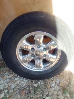 Toyota 6 lug tire and wheel