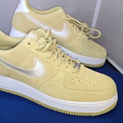 Air Force 1 '07 LV8 SIZE 10