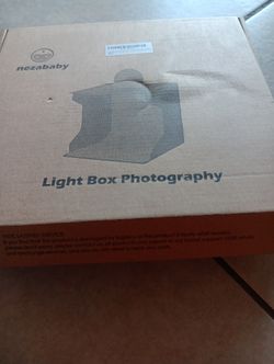 Light Box  Photography 