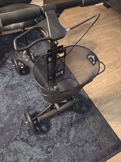 Scooter for knee surgery