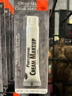 Fun World Professional Cream Makeup White