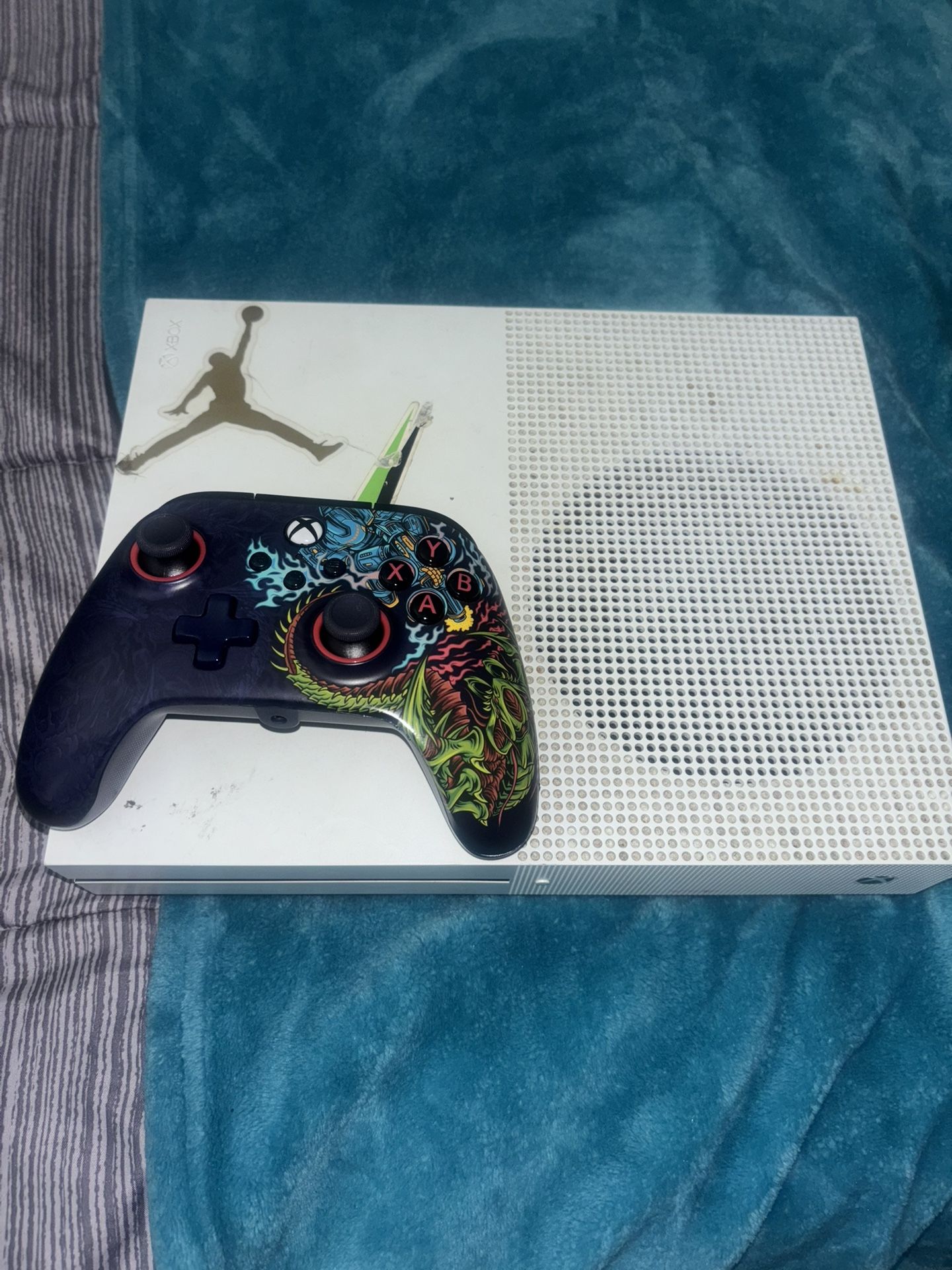 Xbox One S