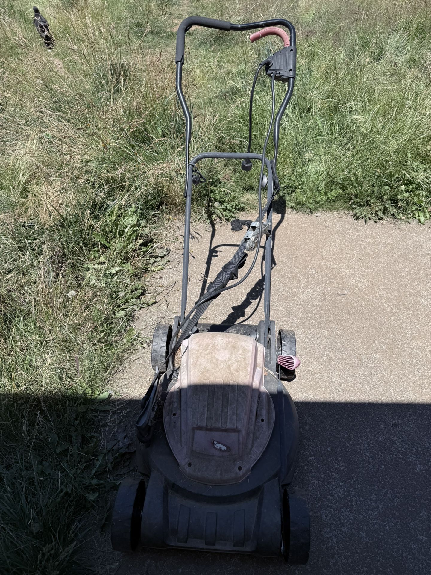 Electric Lawn Mower