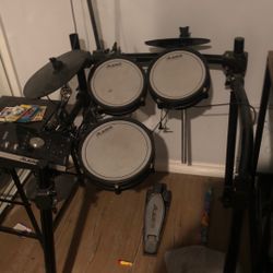Alexis Command Advanced Module Electric Drum Set 