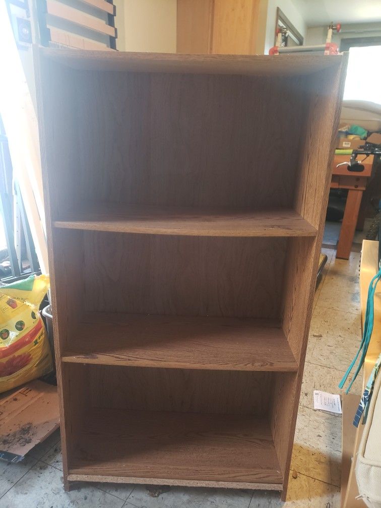 2 bookshelves 