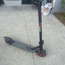SUNNIGOO N7PRO | EU Legal Electric Scooter | 35km Range | 25km/h Max Speed | 350W Motor | 36V 10.4Ah