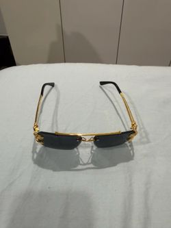 Brand New Gold & Black Luxury Style Sunglasses