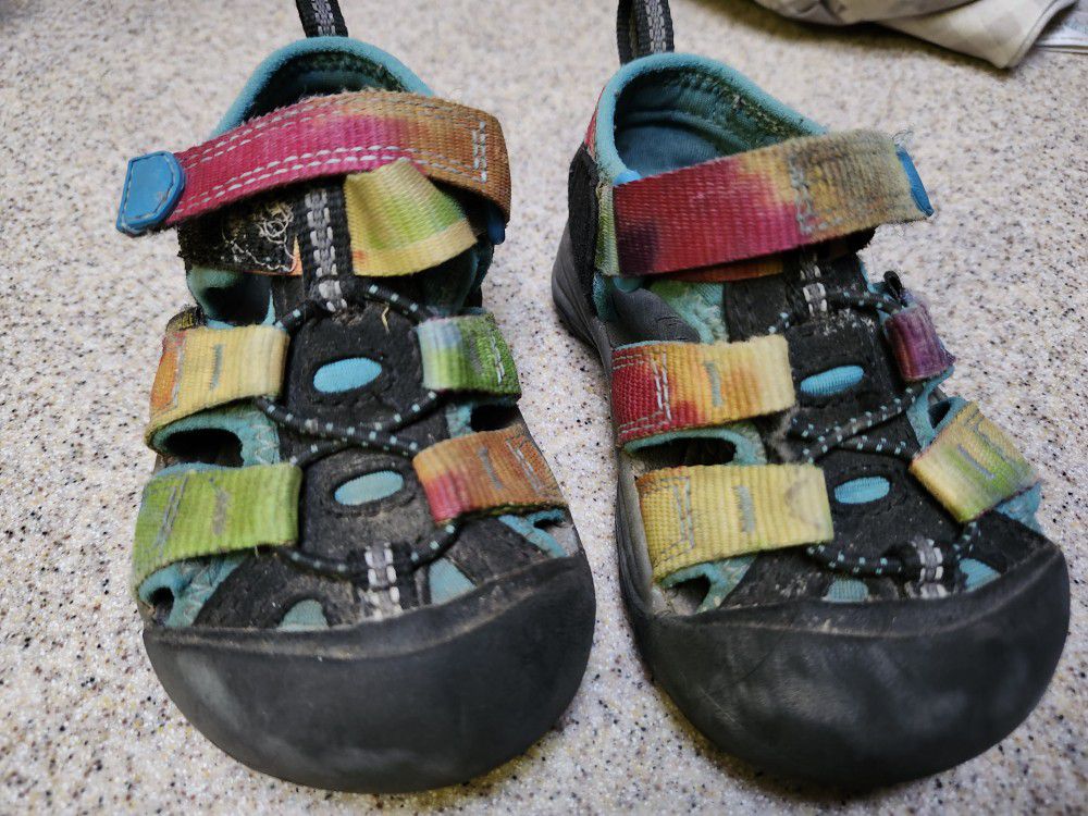 toddler keen shoes